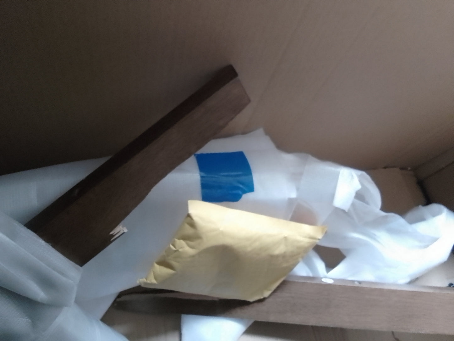 Lot of 8 x Dusk furniture items grade-BER Spares or repair RRP £1192.00