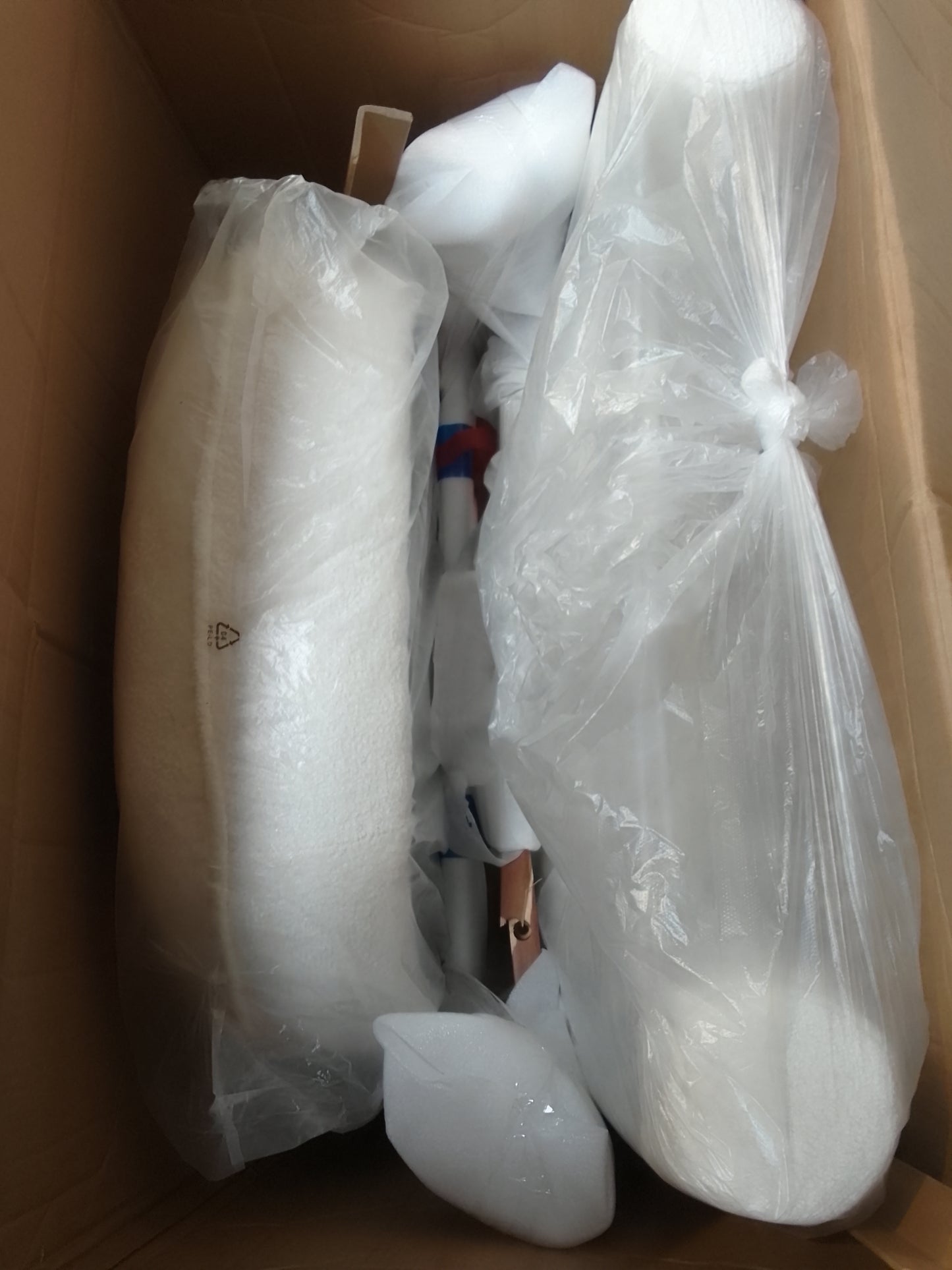 Lot of 8 x Dusk furniture items grade-BER Spares or repair RRP £1192.00