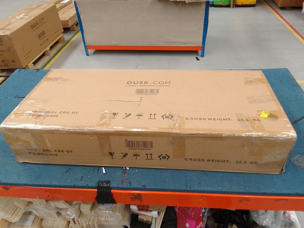 Lot of 7 x Dusk items grade-BER Spares or repair RRP £1121.00