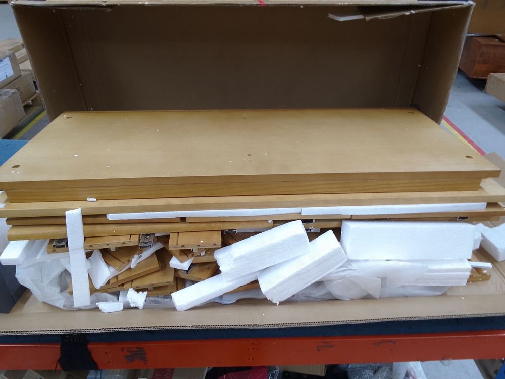 Lot of 7 x Dusk items grade-BER Spares or repair RRP £1121.00