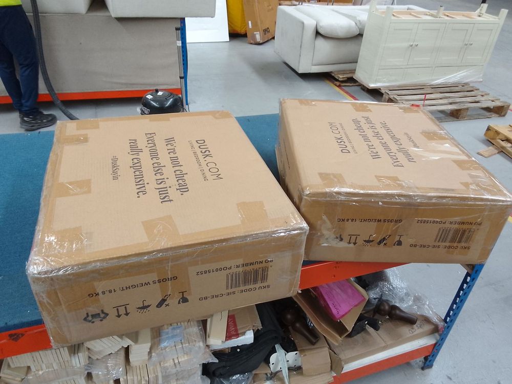 Lot of 9 x Dusk items grade-BER Spares or repair RRP £1397.00