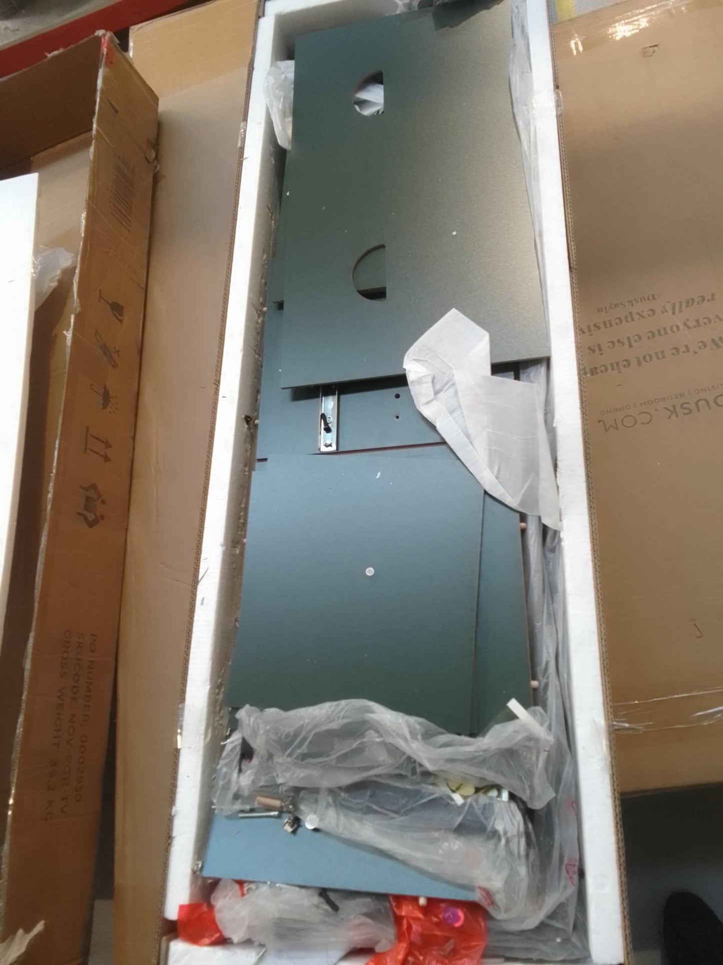 Lot of 12 x Dusk furniture items grade-BER Spares or repair RRP £2187.00