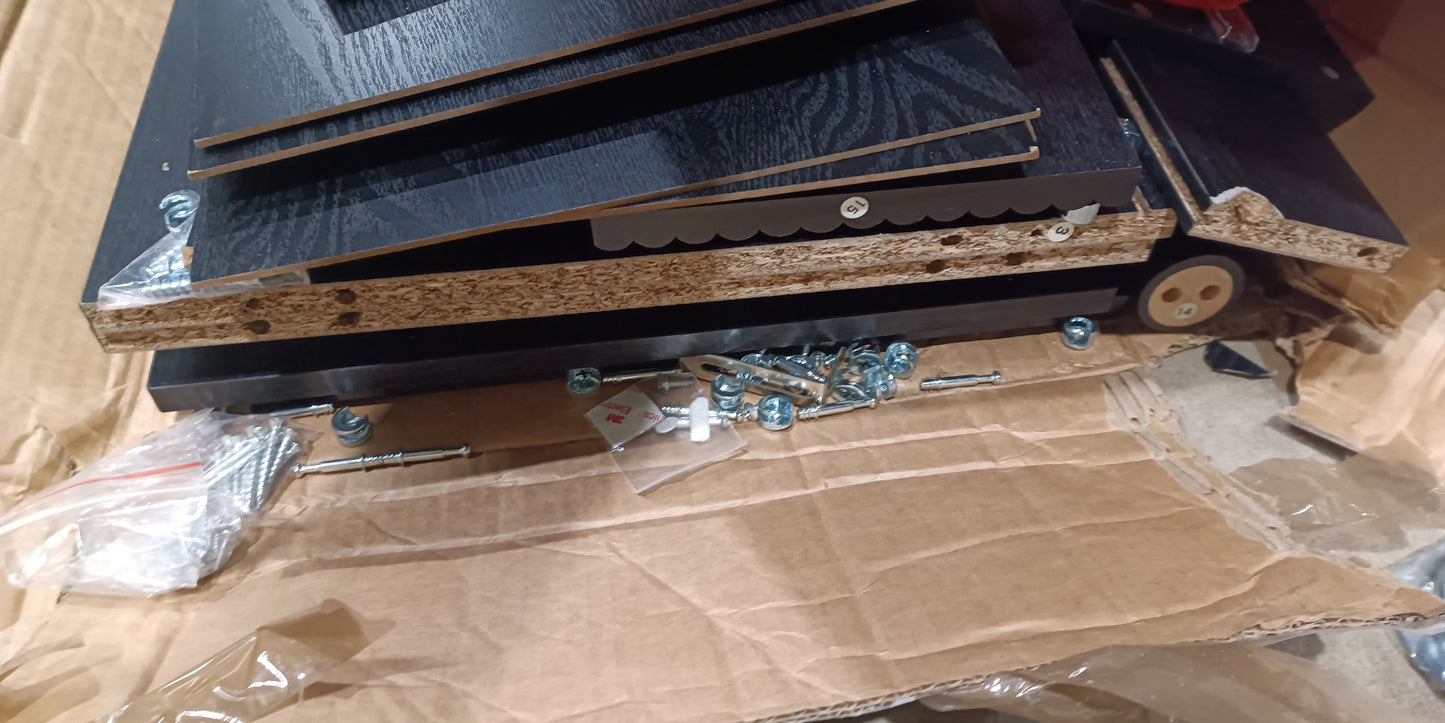 Lot of 9 x Dusk items grade-BER Spares or repair RRP £1843.00