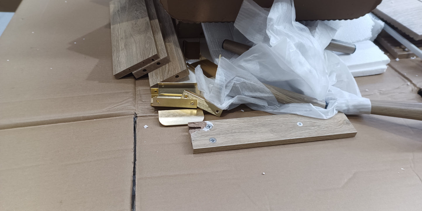 Lot of 9 x Dusk items grade-BER Spares or repair RRP £1843.00