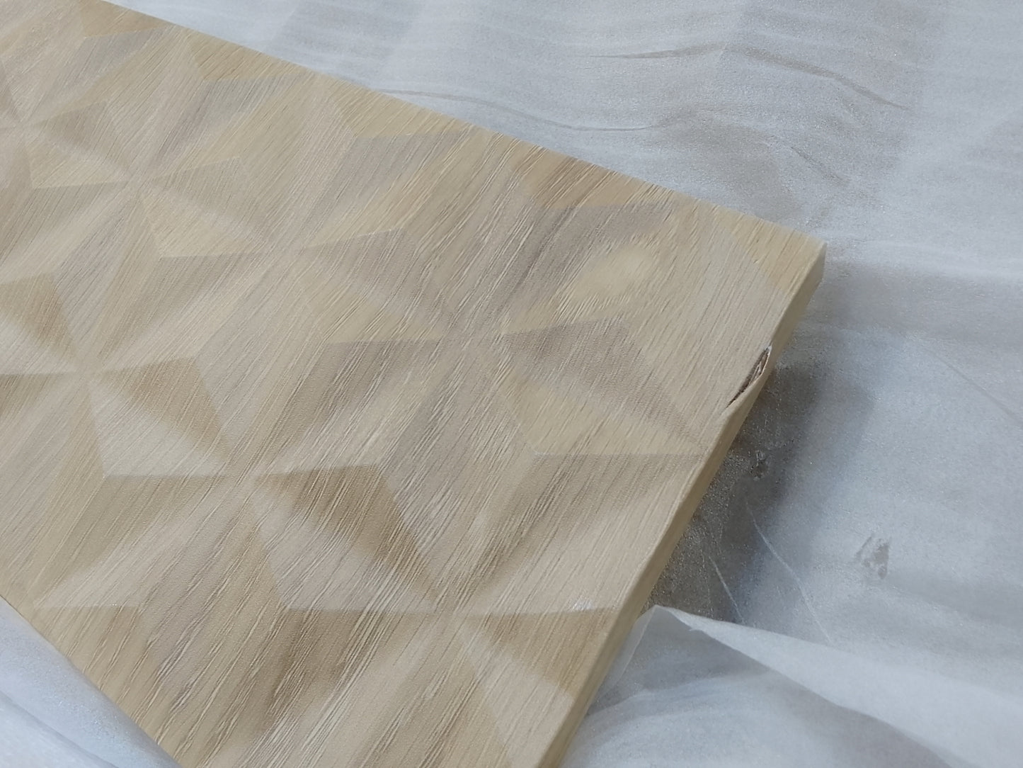 Lot of 9 x Dusk items grade-BER Spares or repair RRP £1313.00