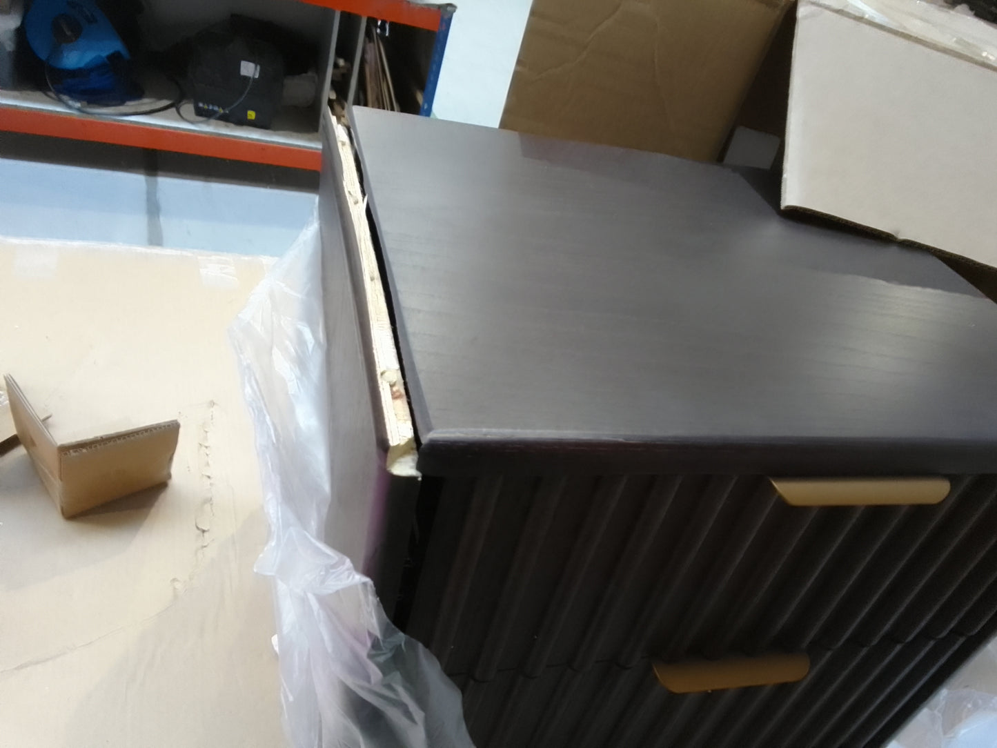 Lot of 9 x Dusk items grade-BER Spares or repair RRP £1313.00