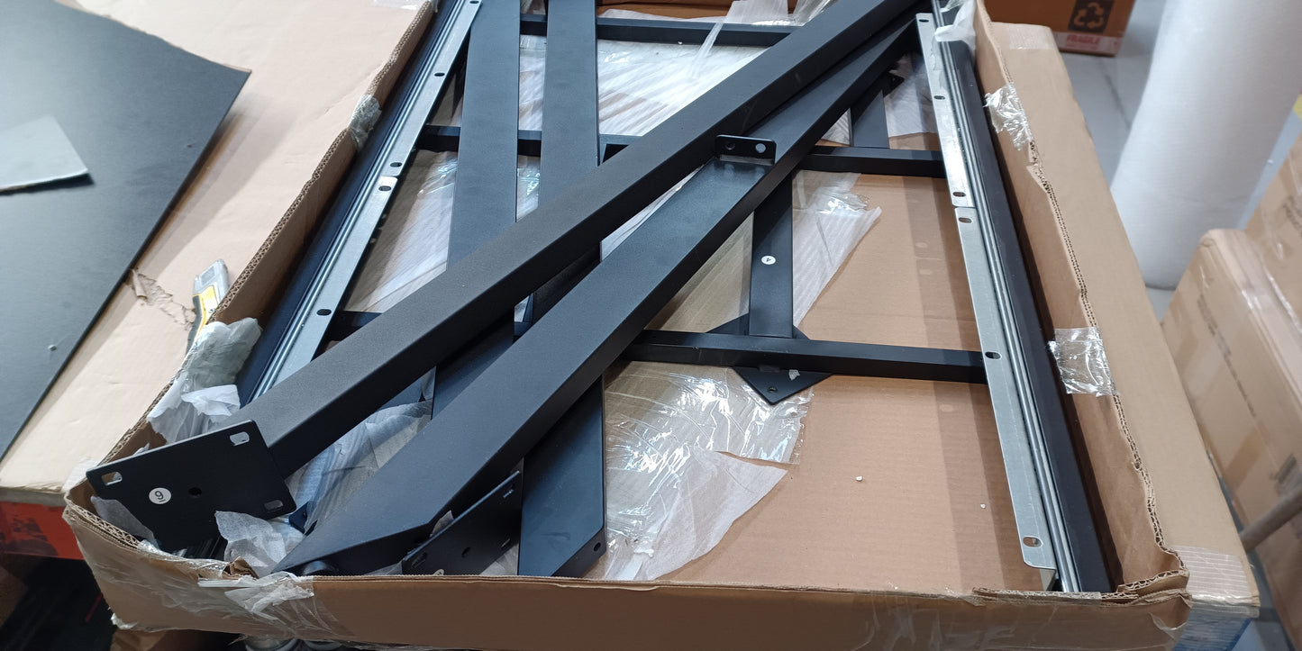 Lot of 4 x Dusk items grade-BER Spares or repair RRP £1246.00