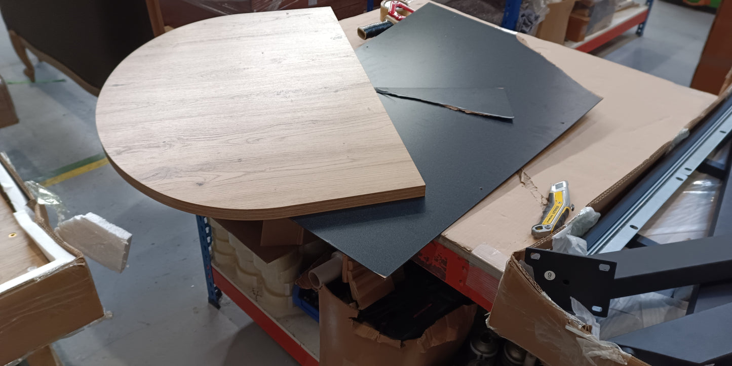 Lot of 4 x Dusk items grade-BER Spares or repair RRP £1246.00