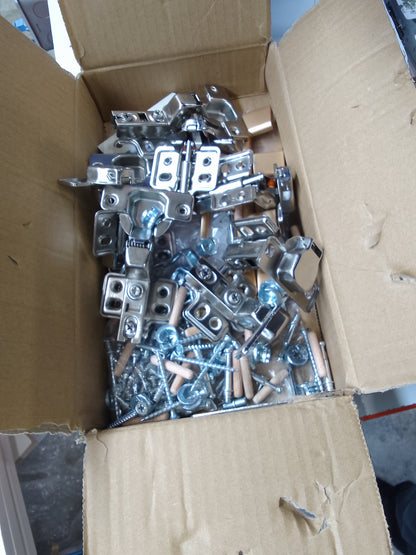 Lot of 7 x Dusk items grade-BER Spares or repair RRP £1896.00