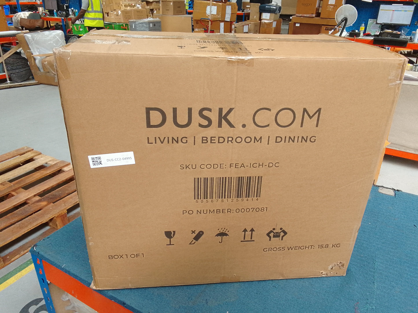 Lot of 9 x Dusk items grade-BER Spares or repair RRP £2061.00