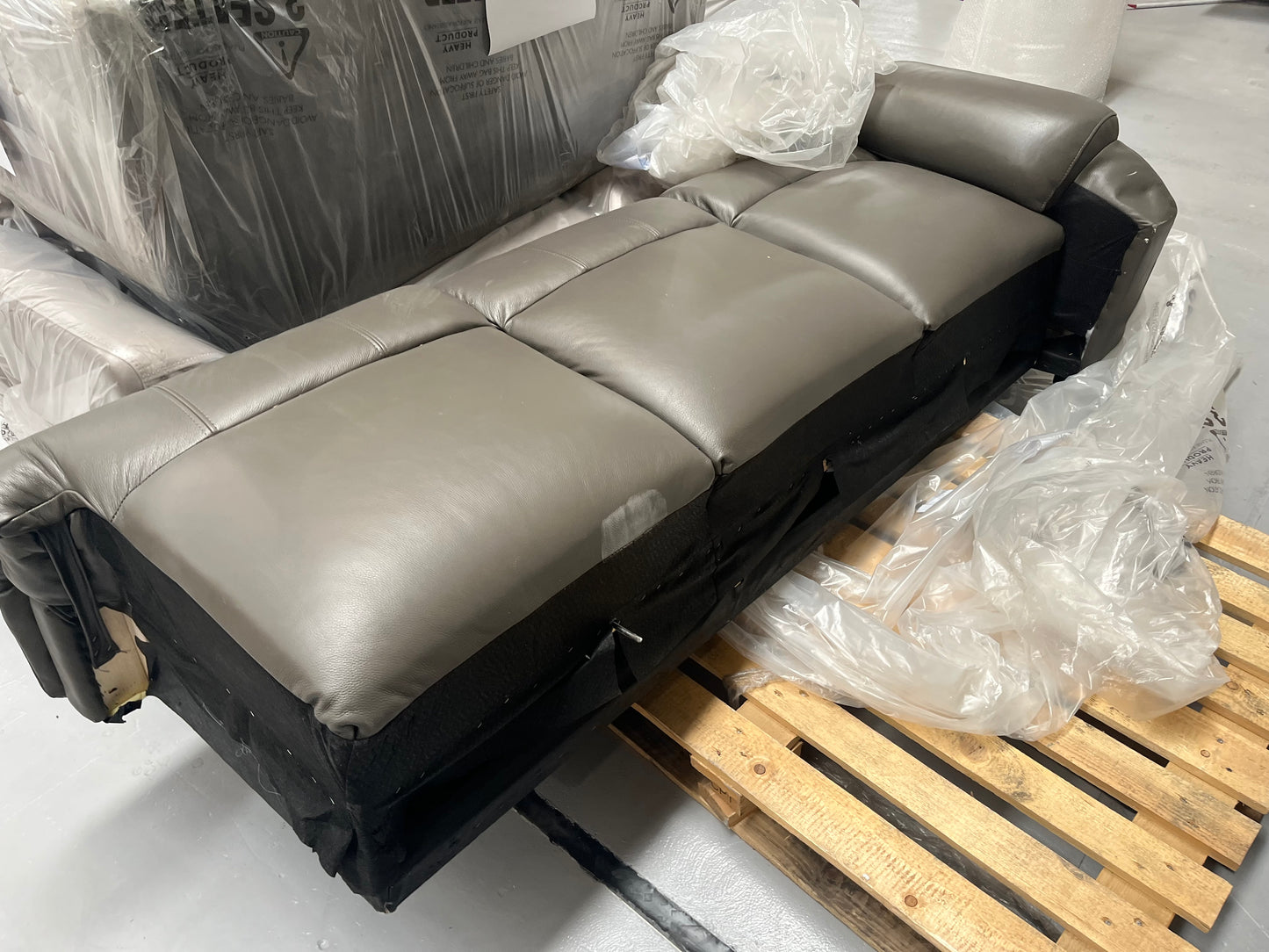 SOF-APM-00816 Grade-DOA Sofology Gracie 3 Seater Sofa in Trusty Sheen Leather Storm RRP £1399