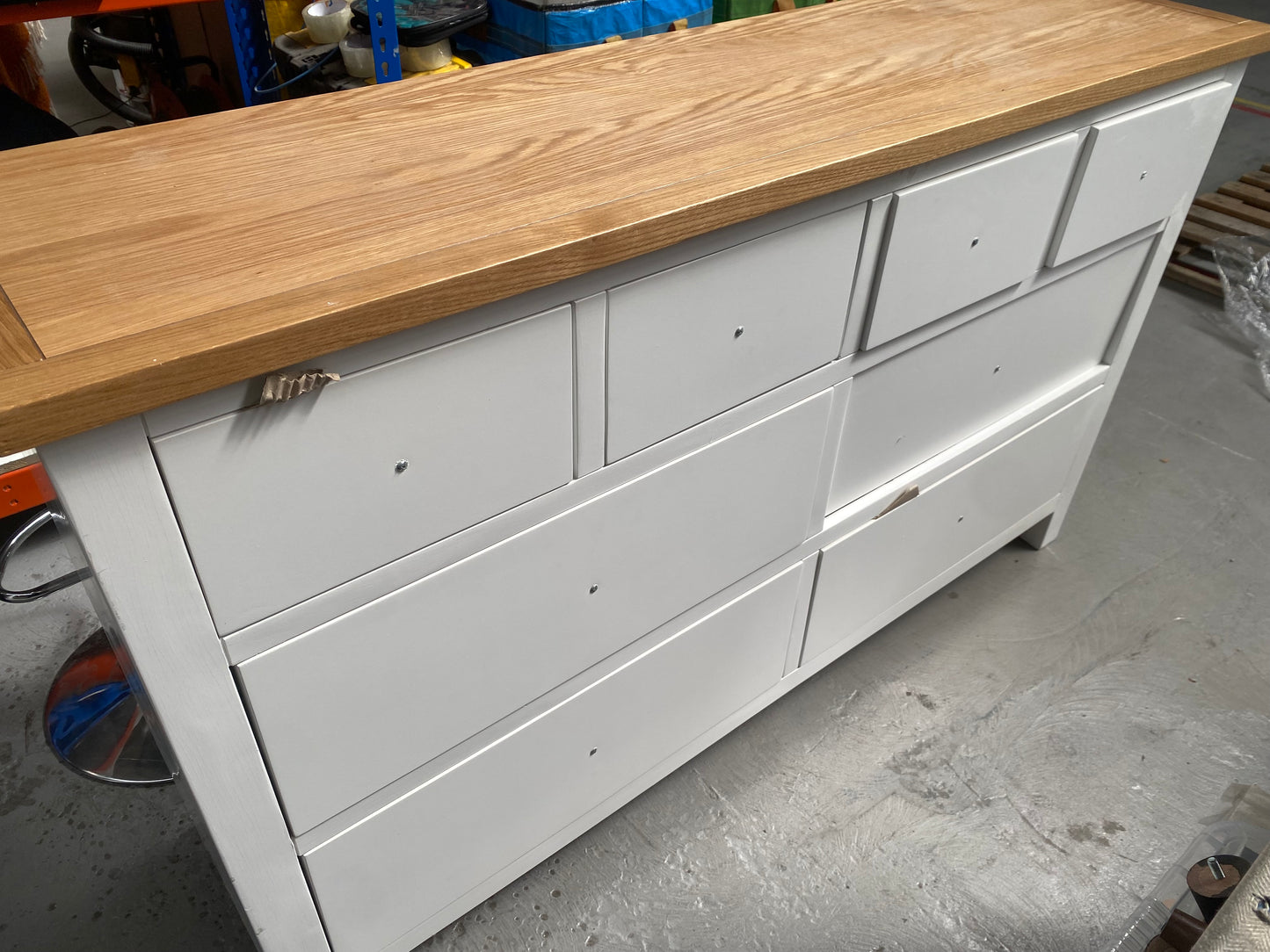 ROS-OUT-00175 Grade-C3 Roseland Furniture Farrow XL 8 Drawer Chest RRP £534.95