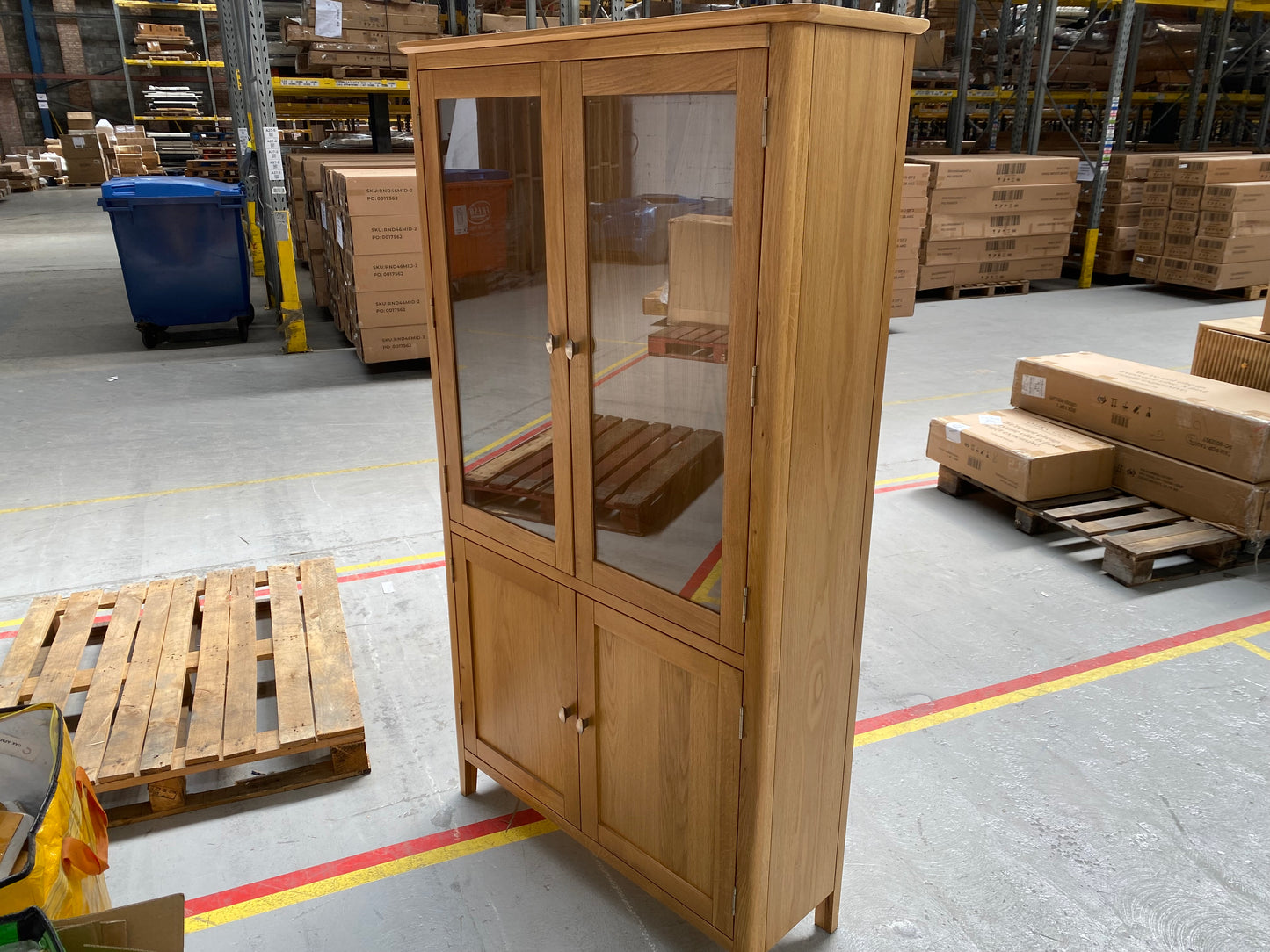 ROS-OUT-00117 Grade-C3 Roseland Furniture Alba Oak Display Cabinet RRP £909.95