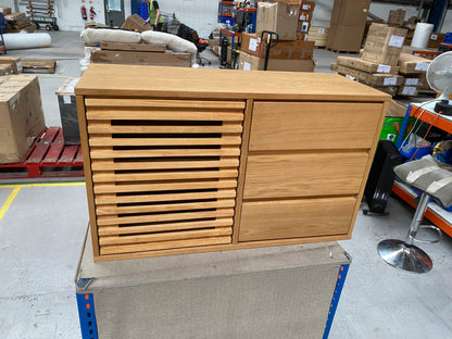 ROS-OUT-00420 Grade-C3 Roseland Furniture Kari Light Oak Small Sideboard RRP £349.95