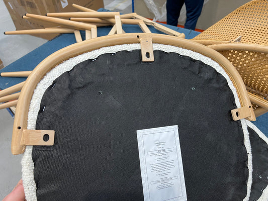 Lot of 6 x Dusk Furniture Items for Spares or Repair (ref DUS-APM-A-13311) Total RRP £2343