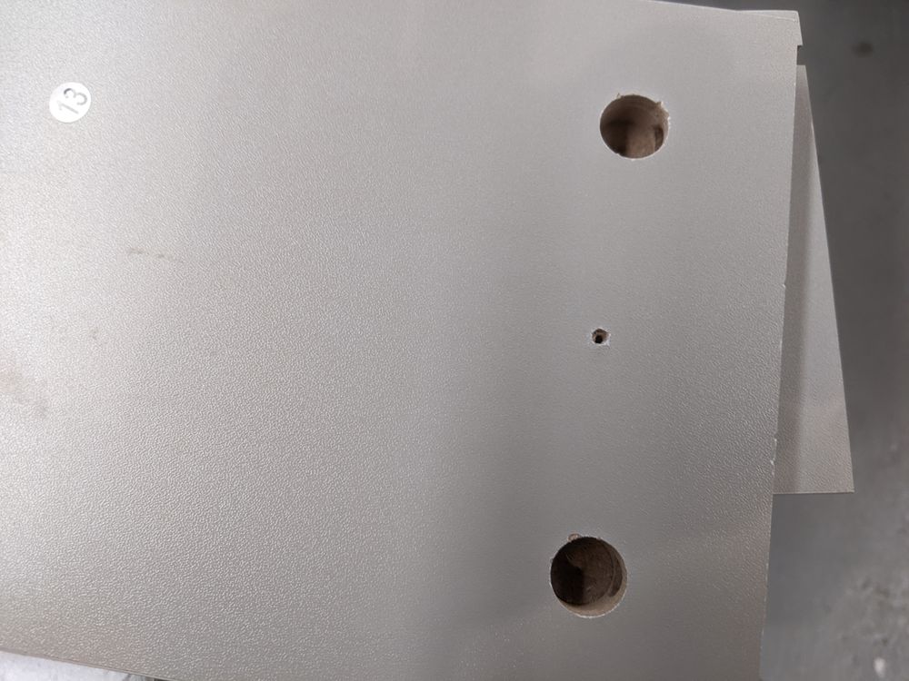 Lot of 16 x Dusk Items for Spares or Repair (ref DUS-APM-A-12628) Total RRP £1766