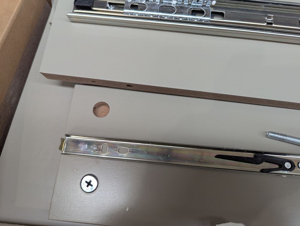 Lot of 16 x Dusk Items for Spares or Repair (ref DUS-APM-A-12560) Total RRP £2910