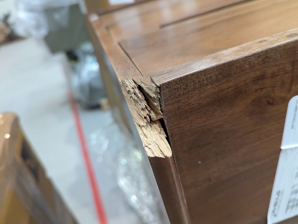 Lot of 4 x Swoon items grade-BER Spares or repair RRP £2016.00