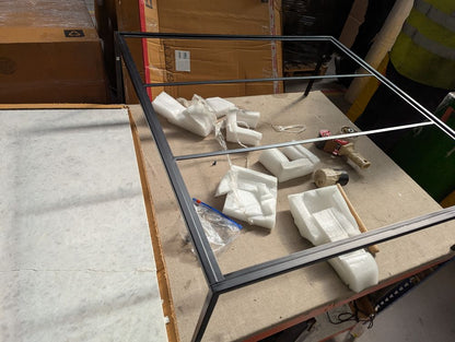 Lot of 4 x Swoon Furniture Items for Spares or Repair (ref SWO-AP-A-13063) Total RRP £1796