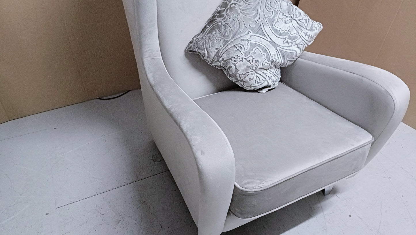 CCY-STO-00419 Grade-C0 Regency Fsc Throne Chair Pluto Pebble 3 Chrome Feet RRP £1599