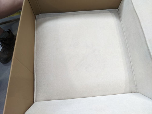 Lot of 8 x Dusk Items inc Upholstery for Spares or Repair (ref DUS-APM-A-12810) Total RRP £948