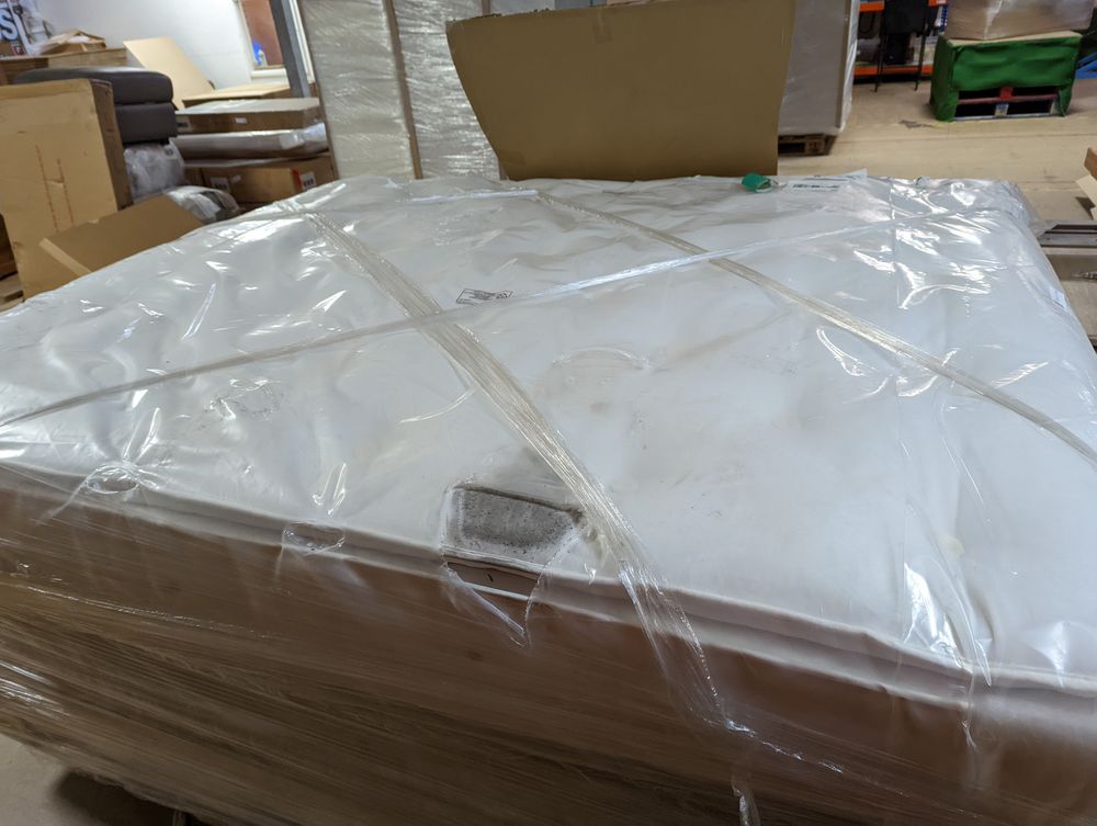 OAK-CCS-19963 Grade-C2 Oak Furnitureland Rivington 1500 Natural Pillowtop Super King Mattress RRP £999.99