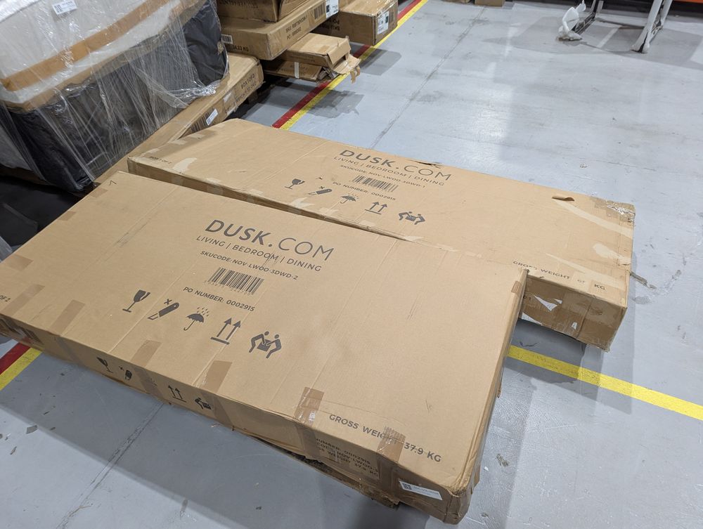 Lot of 6 x Dusk items grade-BER Spares or repair RRP £1847.00