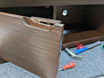 Lot of 2 x Fishe & Lilly items grade-BER Spares or repair RRP £809.98