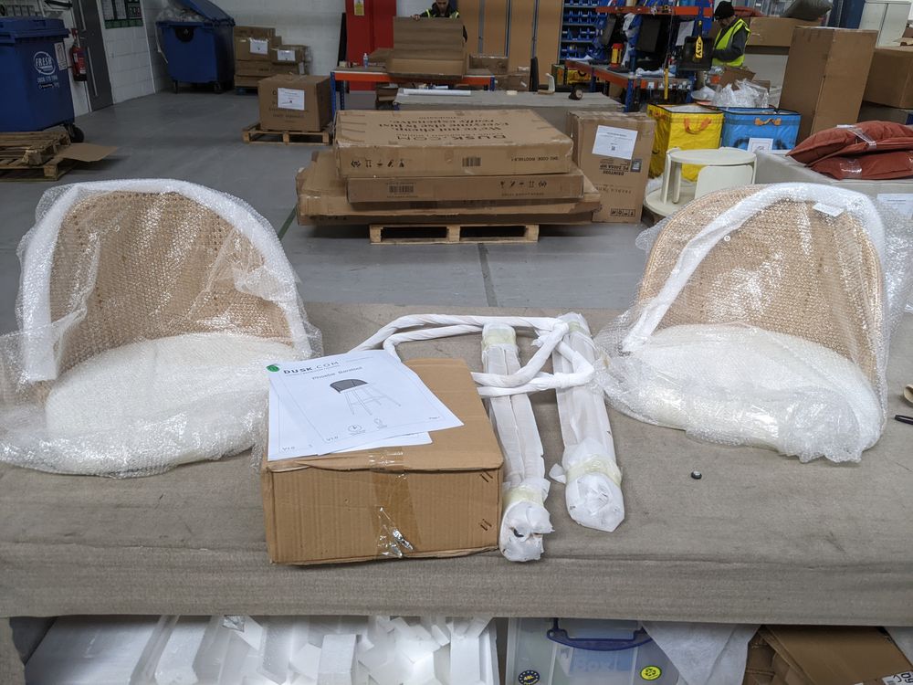 Lot of 16 x Dusk Items for Spares or Repair (ref DUS-APM-A-12825) Total RRP £2123