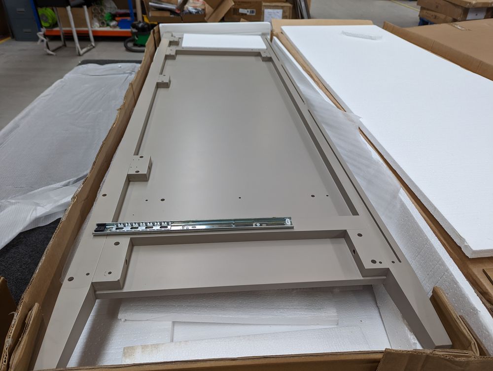 Lot of 5 x Dusk items grade-BER Spares or repair RRP £1324.00