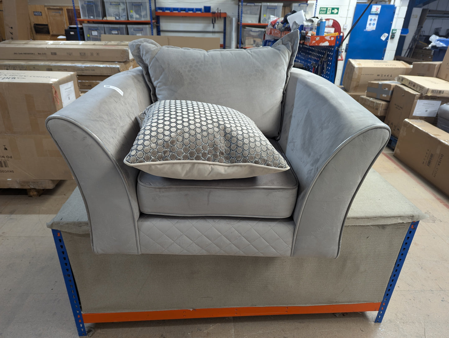 SOF-CHA-00754 Grade-BER-DOA Sofology Shimmer Chair Plush Silver Mix Lovest Pb Feet Chr No Trim Chrome Feet No Trim RRP £719