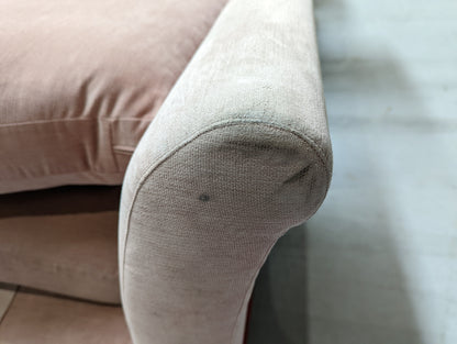 Lot of 2 x M&S Items Needs Cleaning (ref MAS-APM-A-11573) Total RRP £2698