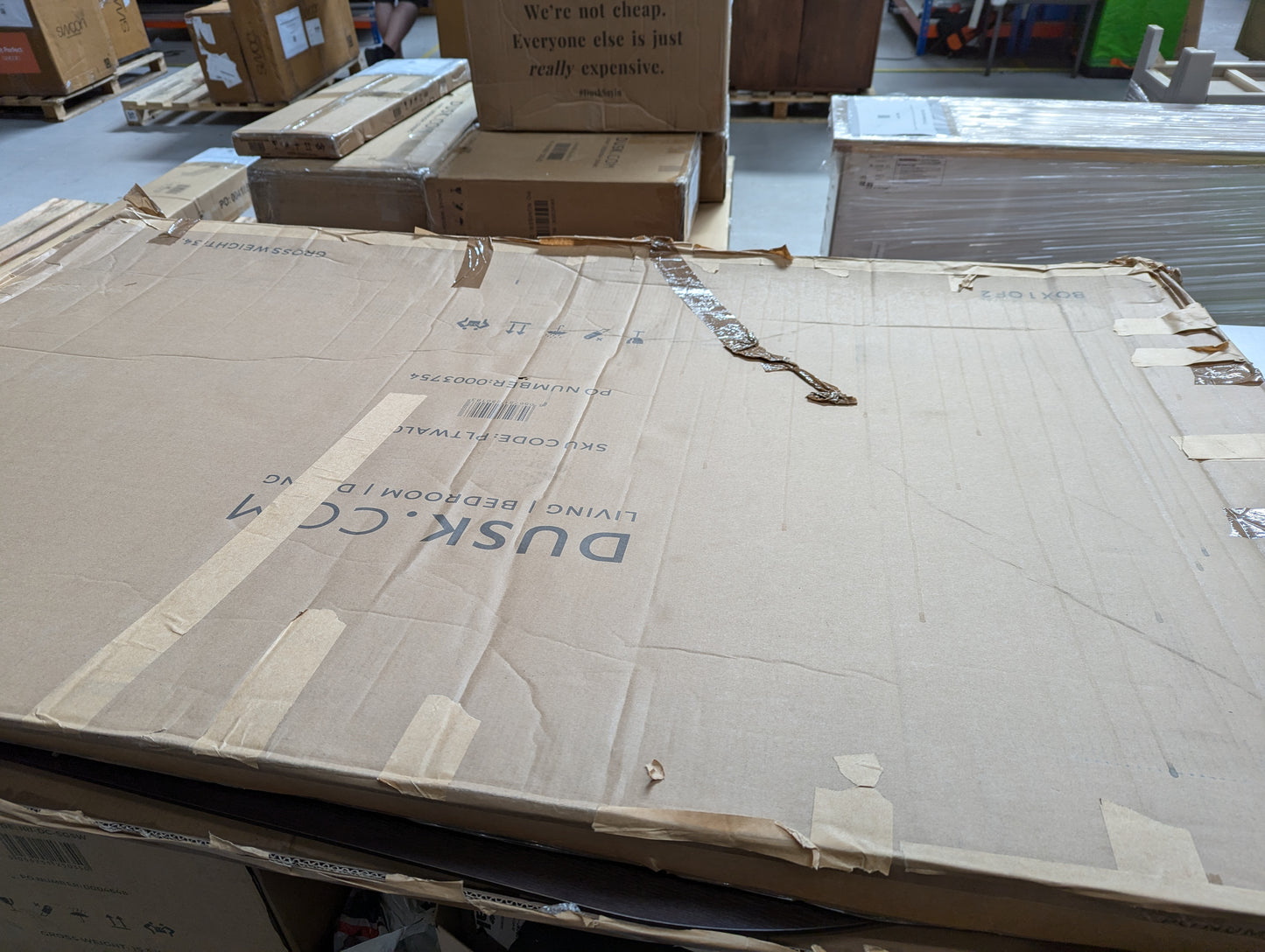 Lot of 6 x Dusk Furniture Items for Spares or Repair (ref DUS-APM-A-11791) Total RRP £2332