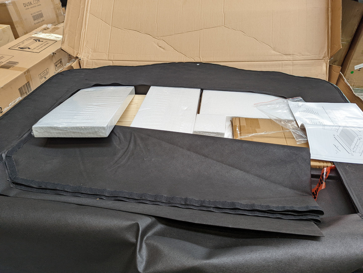 Lot of 4 x Dusk Items inc Beds for Spares or Repair (ref DUS-APM-A-11811) Total RRP £2176