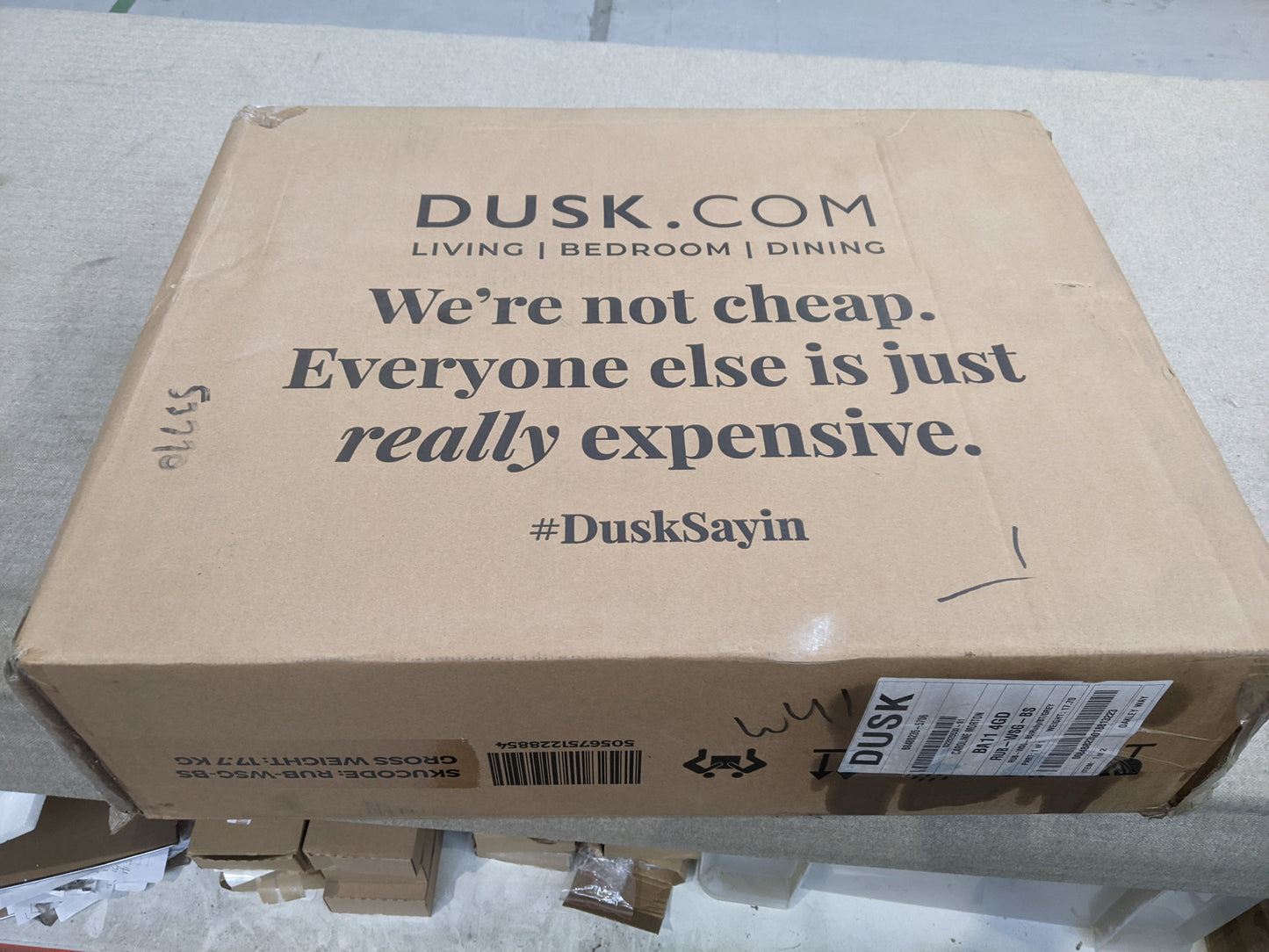 Lot of 12 x Dusk Items for Spares or Repair (ref DUS-APM-A-12328) Total RRP £1719