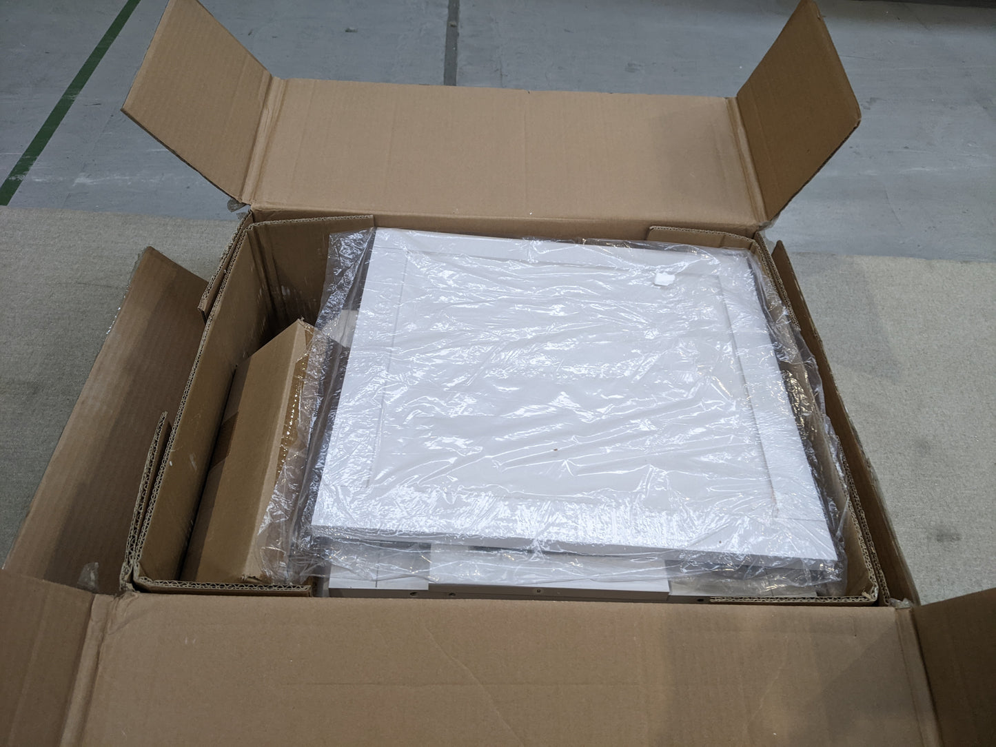 Lot of 12 x Dusk Items for Spares or Repair (ref DUS-APM-A-12328) Total RRP £1719