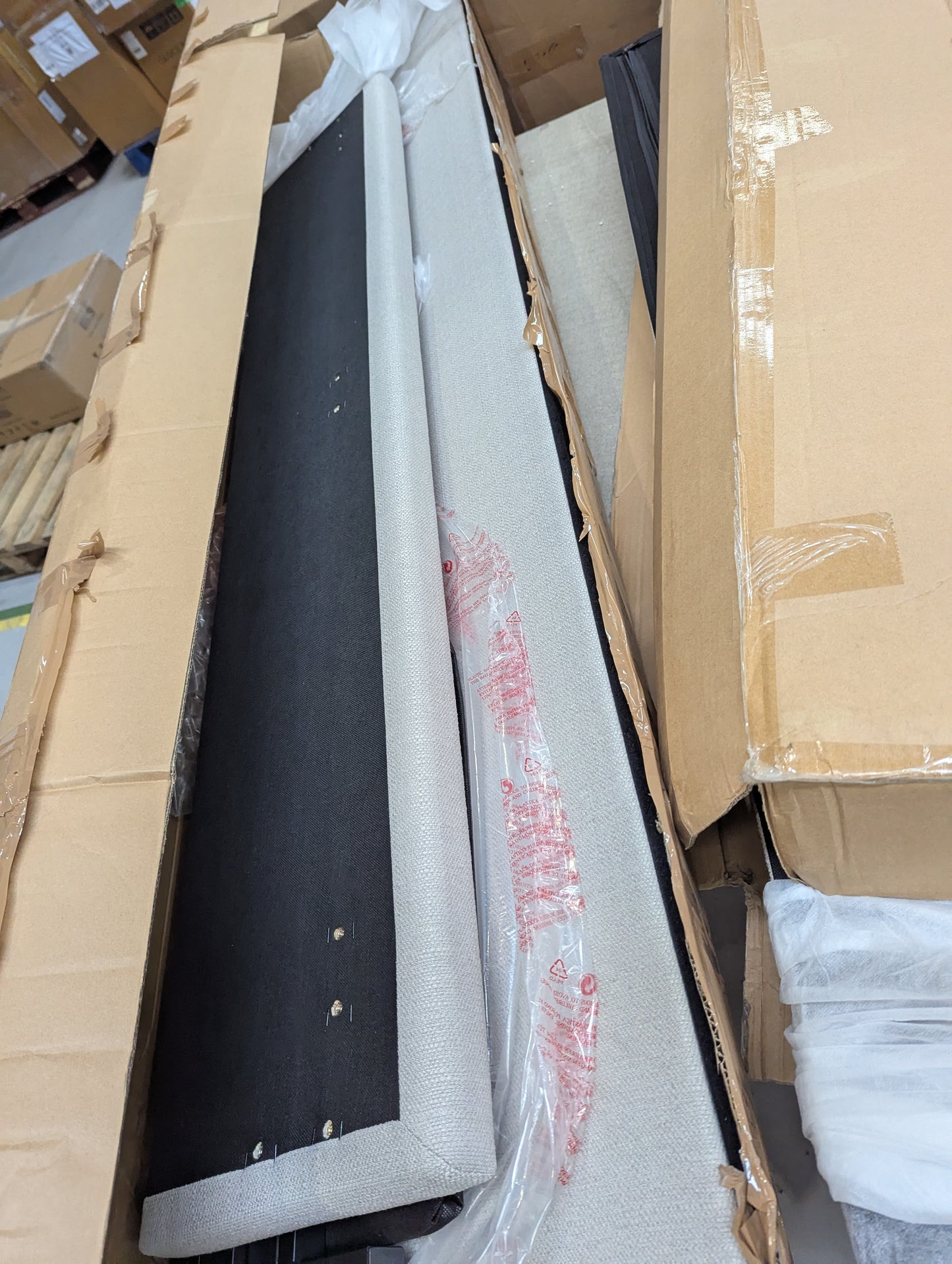 Lot of 5 x Dusk Items inc Beds for Spares or Repair (ref DUS-APM-A-12327) Total RRP £2735