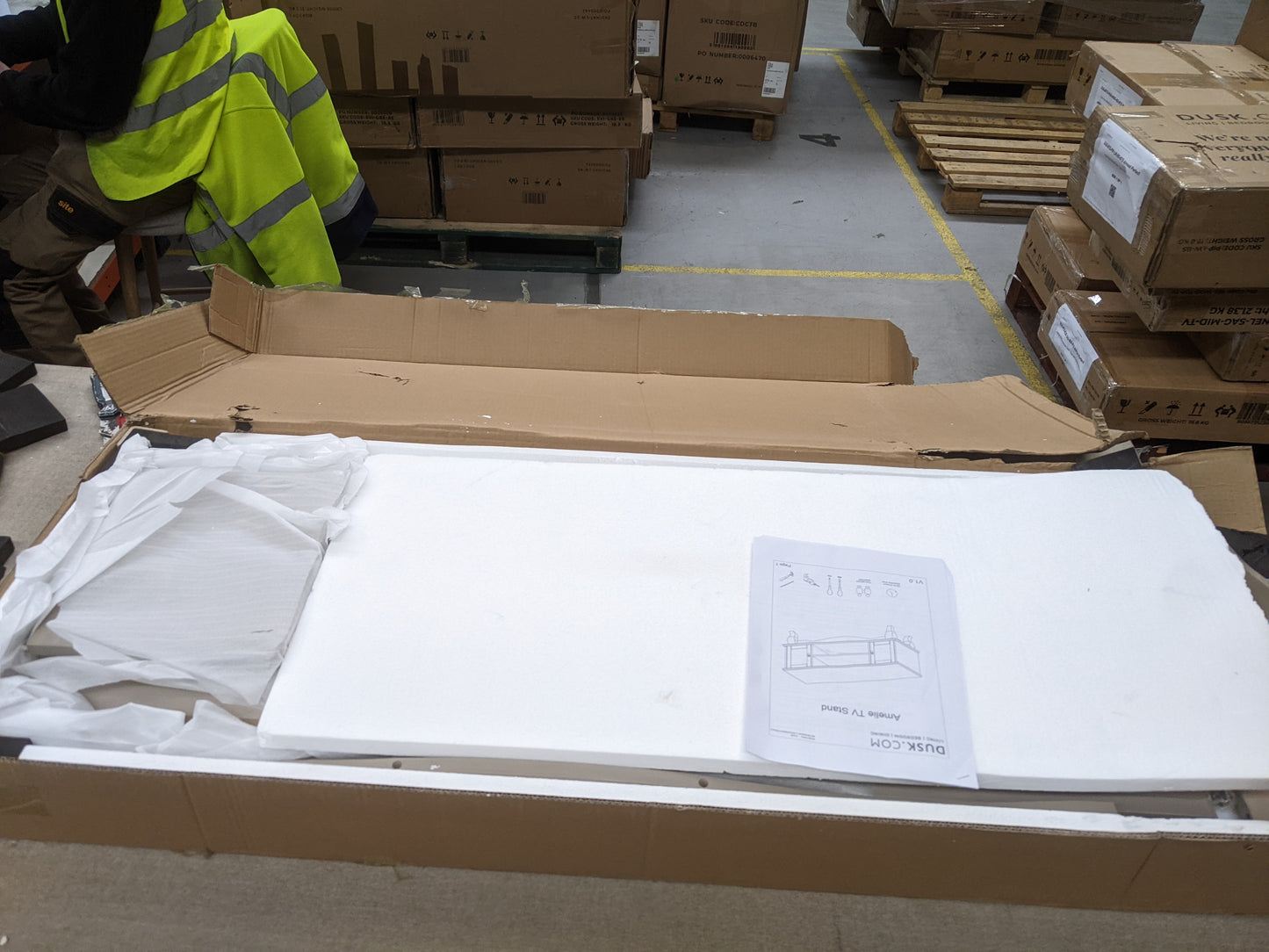 Lot of 12 x Dusk Items for Spares or Repair (ref DUS-APM-A-12328) Total RRP £1719