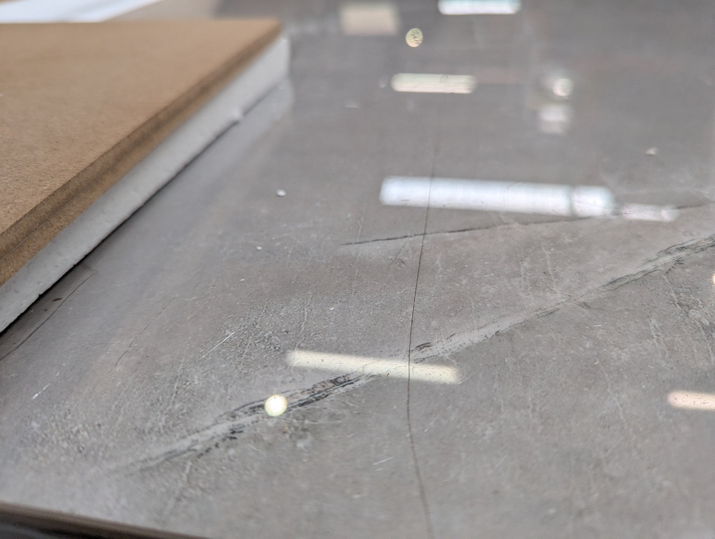 FUV-GOL-00093 Grade-BER-DOA Furniture Village Grigio Large Extending Dining Table RRP £1049