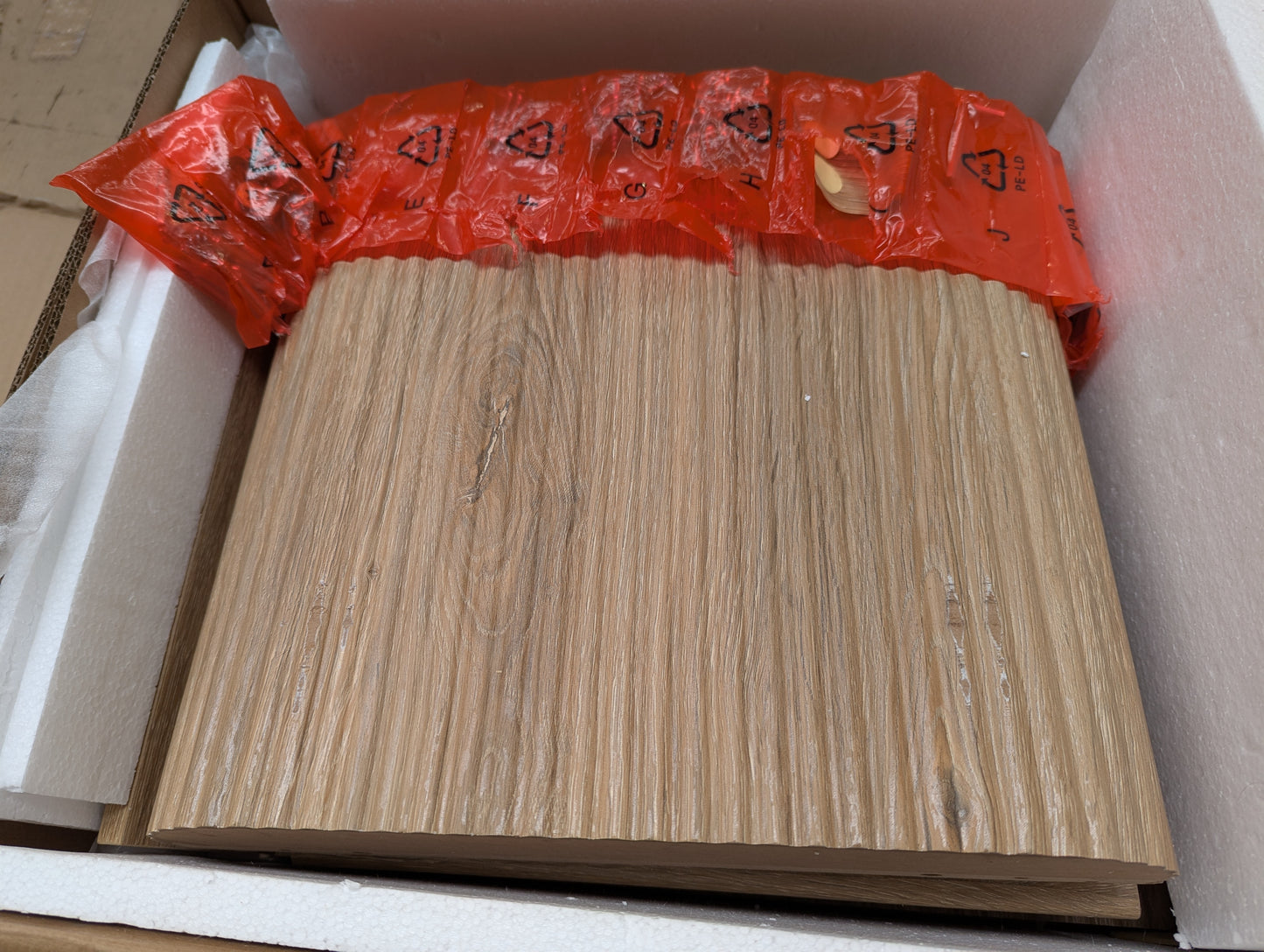 Lot of 20 x Dusk Items for Spares or Repair (ref DUS-APM-A-12363) Total RRP £2317