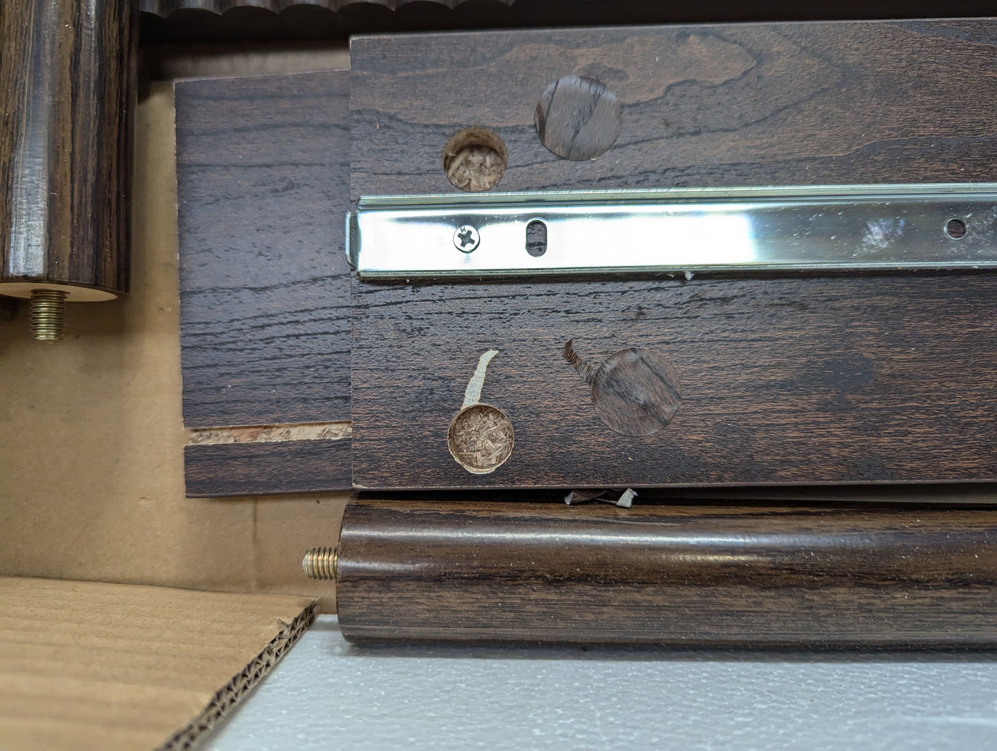 Lot of 15 x Dusk Furniture Items and Parts for Spares or Repair (ref DUS-APM-A-12856) Total RRP £1899