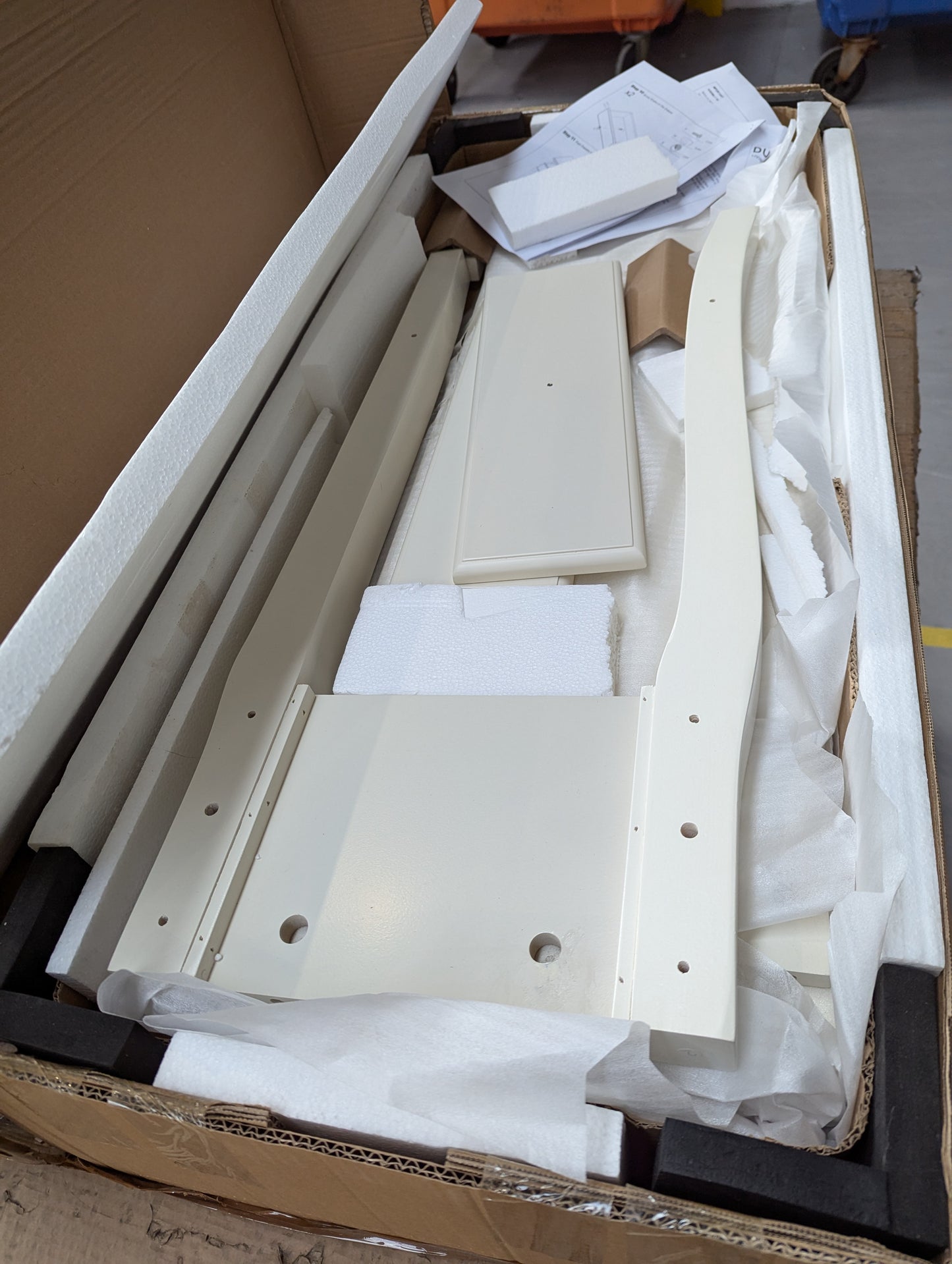 Lot of 15 x Dusk Furniture Items and Parts for Spares or Repair (ref DUS-APM-A-12856) Total RRP £1899