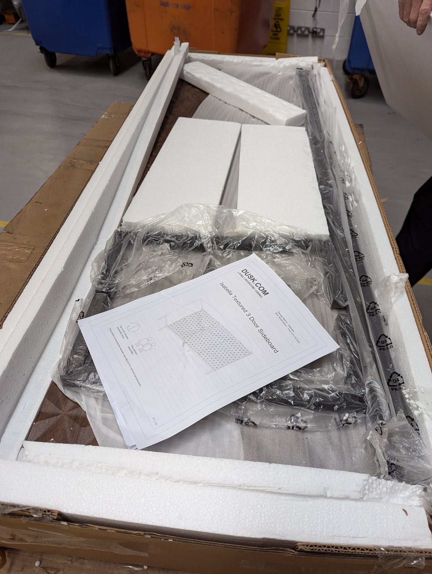Lot of 15 x Dusk Furniture Items and Parts for Spares or Repair (ref DUS-APM-A-12856) Total RRP £1899