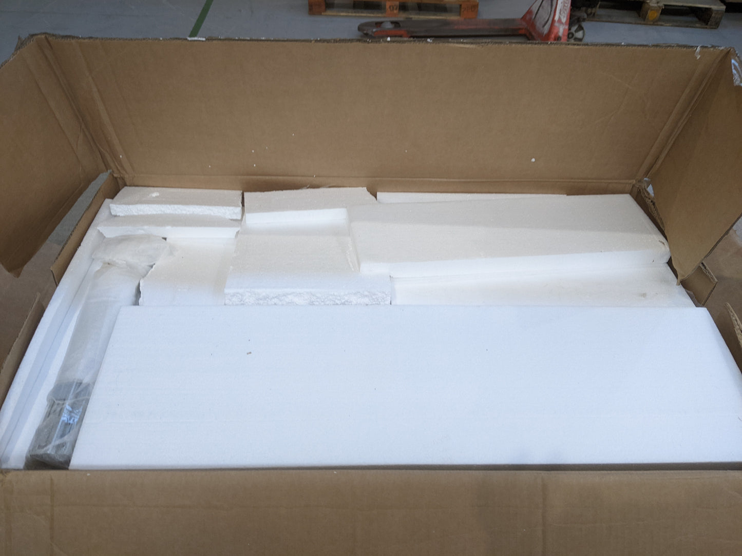 Lot of 18 x Dusk Furniture Items and Parts for Spares or Repair (ref DUS-APM-A-12863) Total RRP £2568