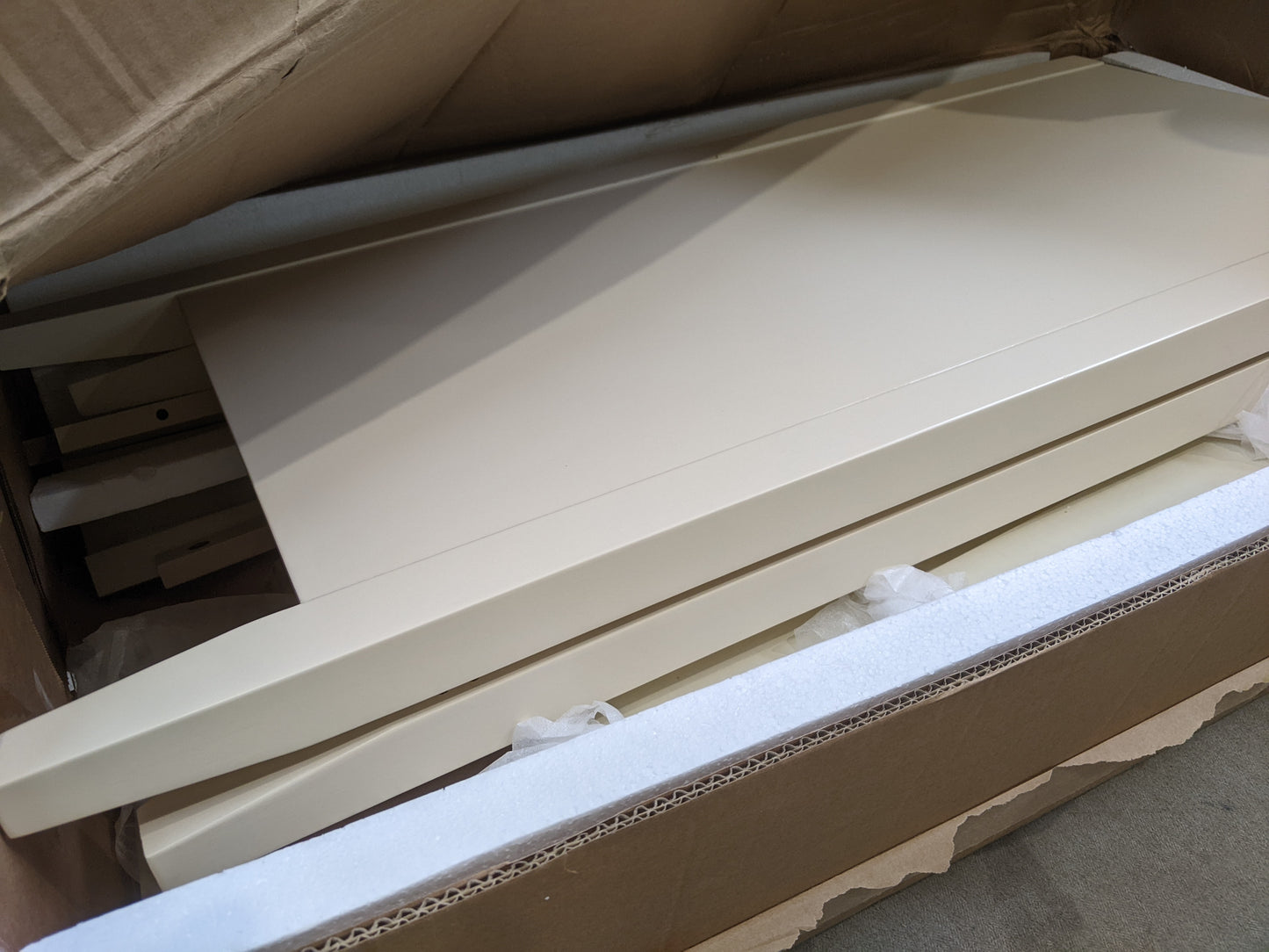 Lot of 18 x Dusk Furniture Items and Parts for Spares or Repair (ref DUS-APM-A-12863) Total RRP £2568