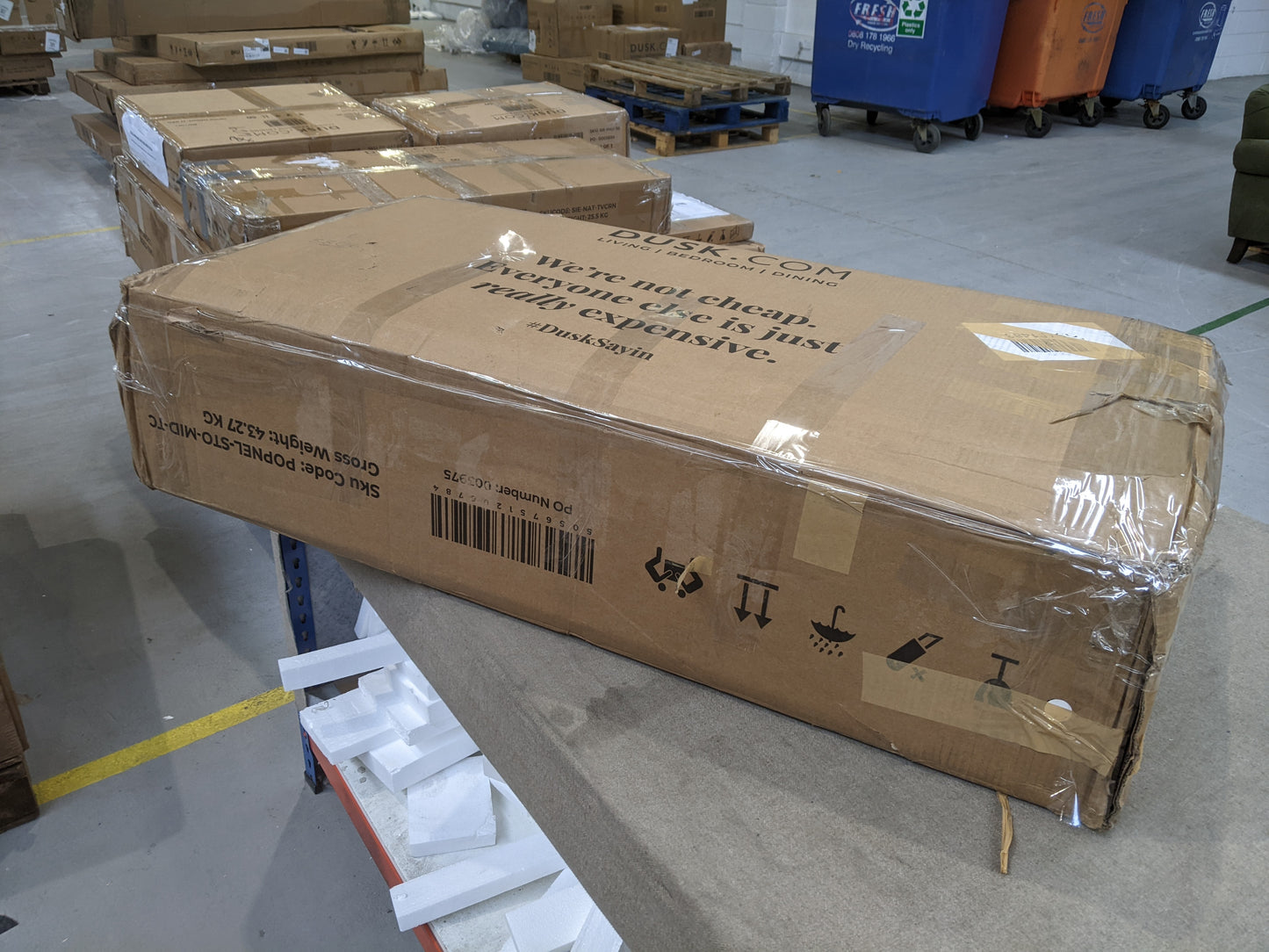 Lot of 18 x Dusk Furniture Items and Parts for Spares or Repair (ref DUS-APM-A-12863) Total RRP £2568