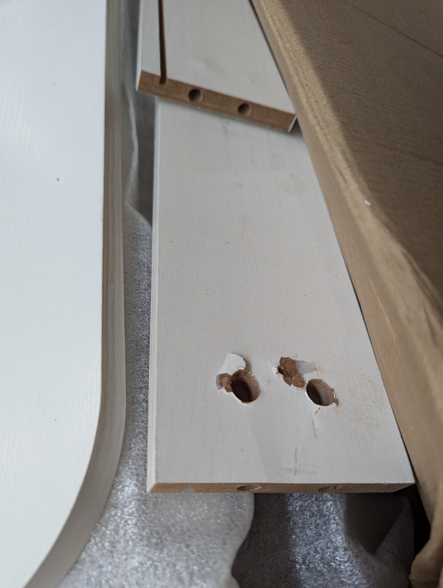 Lot of 4 x Dusk Furniture Returns for Spares or Repair (ref DUS-APM-A-12939) Total RRP £334