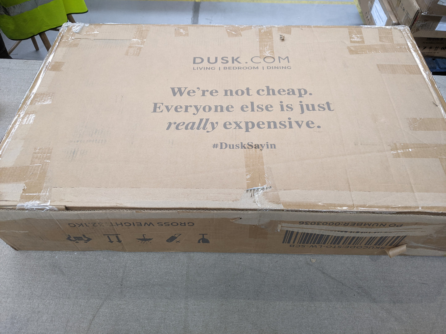 Lot of 11 x Dusk Furniture Items for Spares or Repair (ref DUS-APM-A-12973) Total RRP £1541
