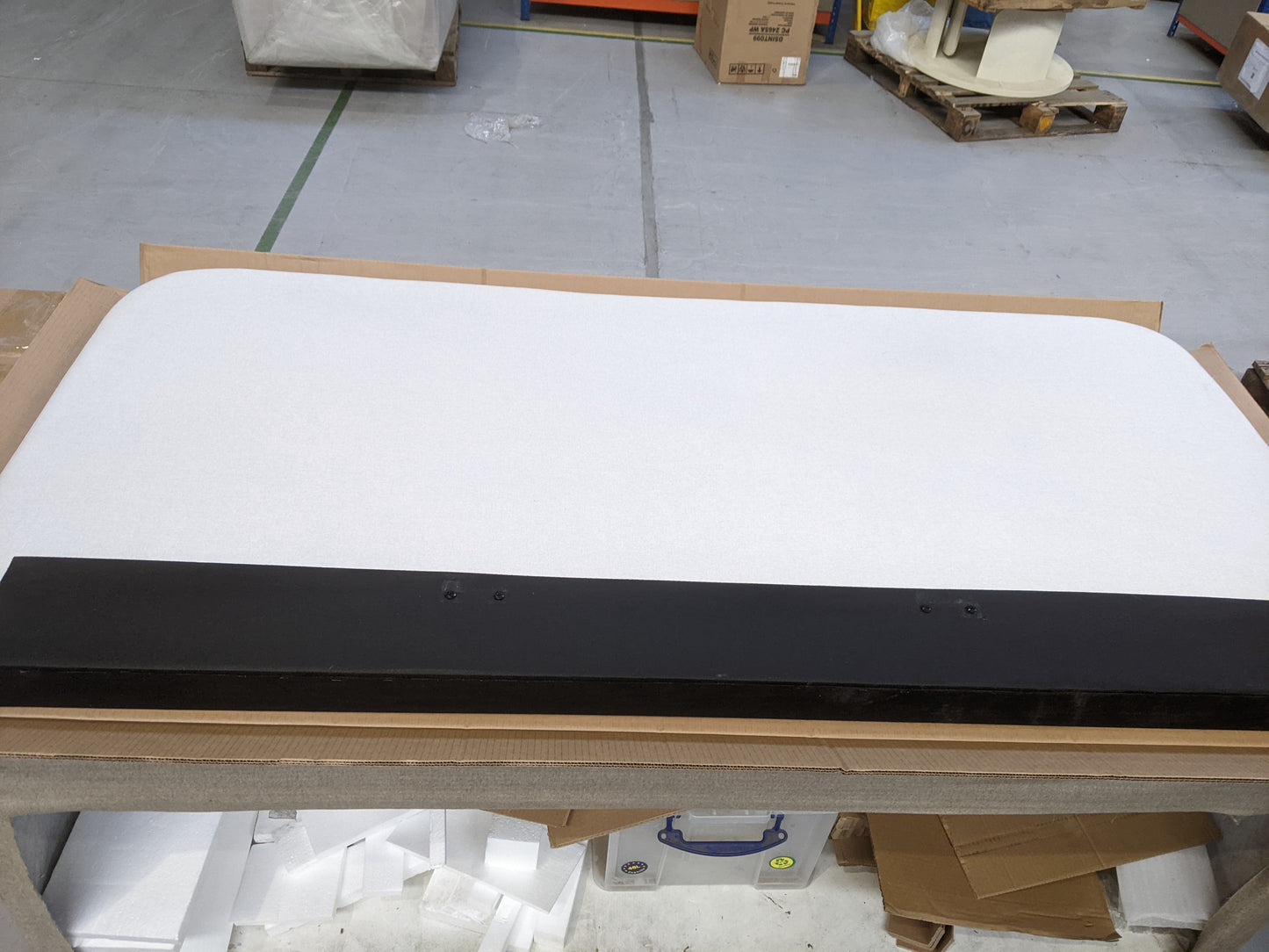 Lot of 4 x Dusk Boxed Beds for Spares or Repair (ref DUS-APM-A-13103) Total RRP £1922