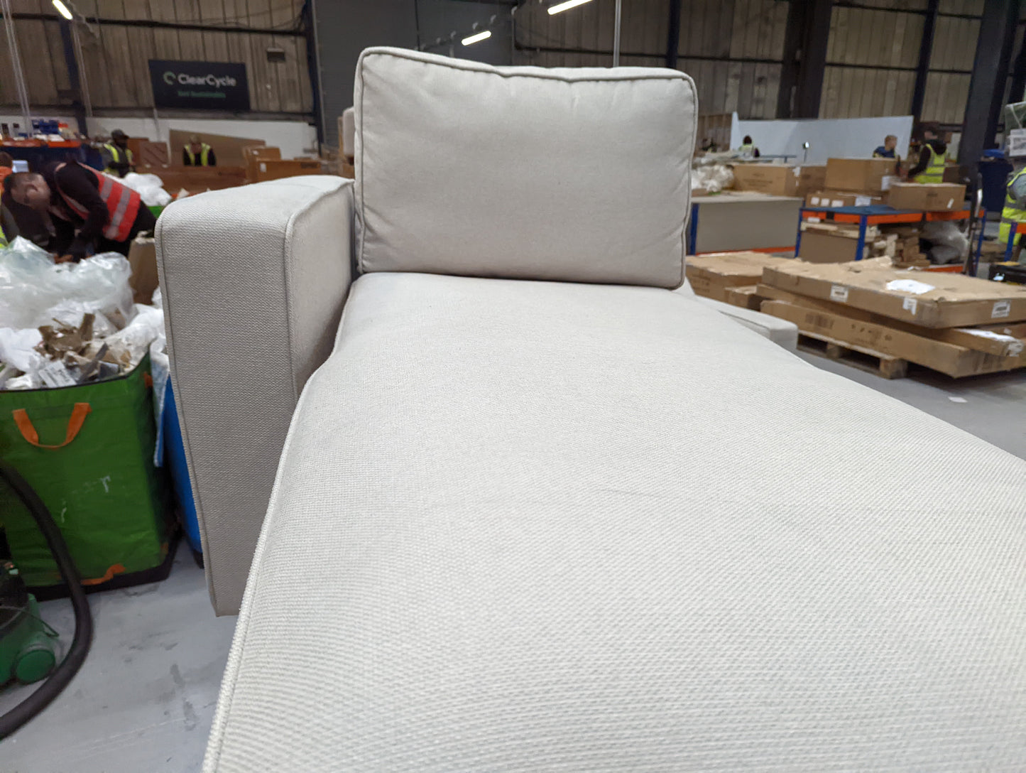 Lot of 2 x Dusk items of Upholstery for Spares or Repair Sofa and Loveseat (ref DUS-APM-A-13293) Total RRP £2048